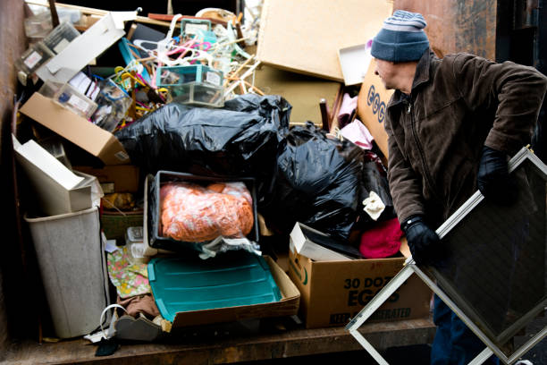 Best Garage Cleanout  in Balm, FL